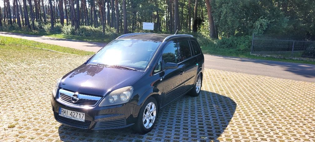 Opel Zafira B 1.9 CDTI 120 KM • 2006 r. • 7 osobowa