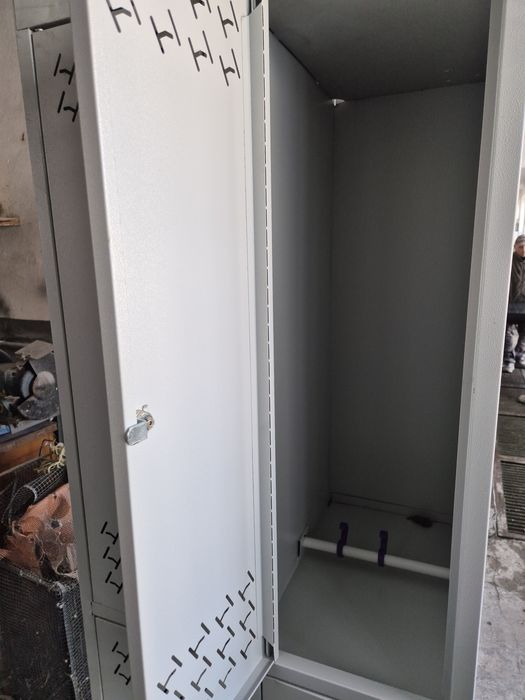 Szafka pracownicza Metalkas TG-4MSS-ECO 180x60x49