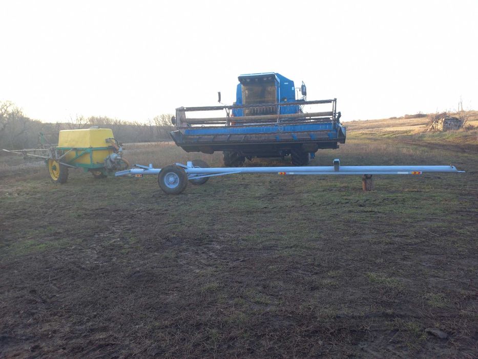 Комбайн Славутич КЗС 9