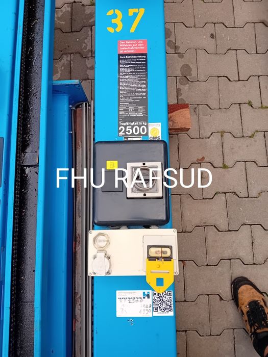 Podnośnik Dwukolumnowy Hofmann 2500 kg