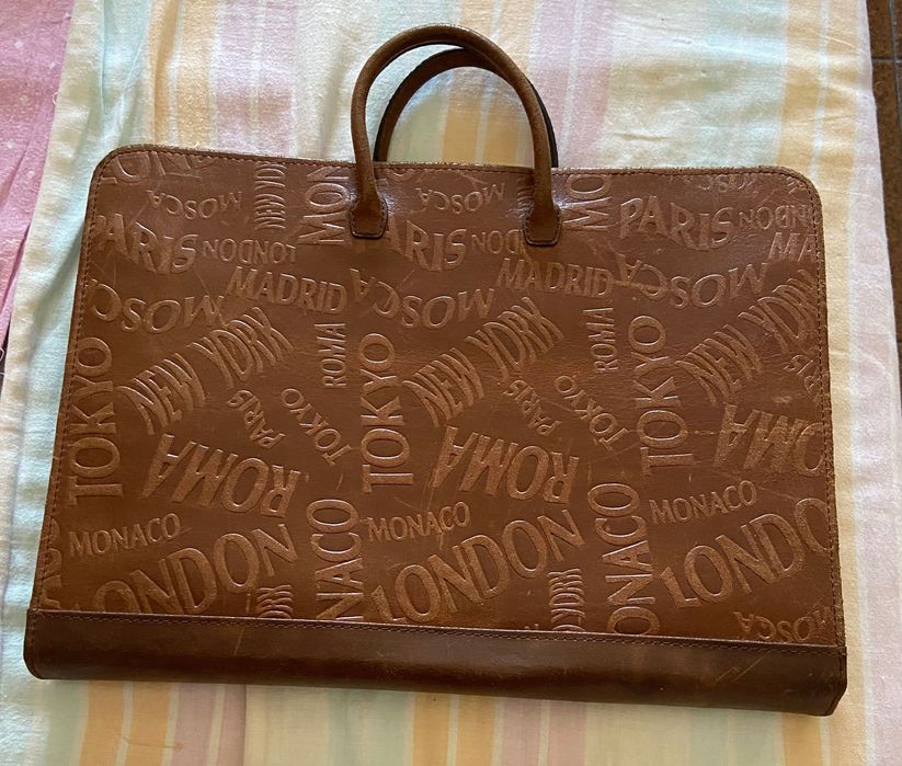 Mala castanha em pele