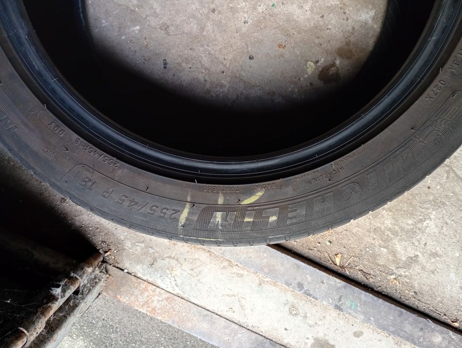 Шини мішелін р19