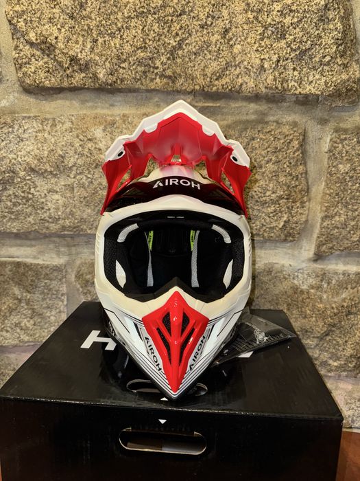 Capacete airoh aviator ace 2