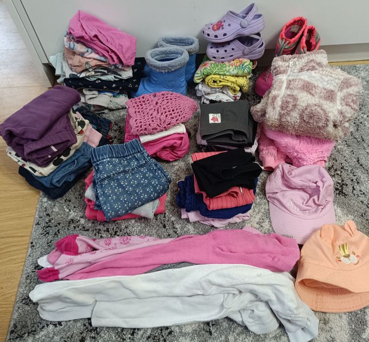 Paka ubrań dziewczęcych