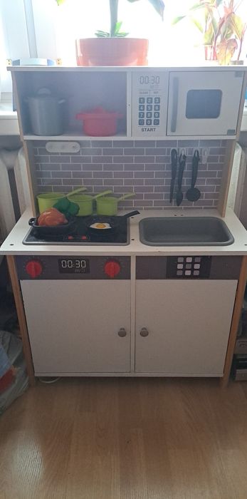 Kuchnia drewniana plus zlew