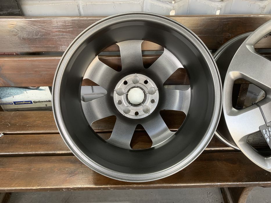99 Оригинальные литые диски Audi 5/130 R18 et56 4L0601025a