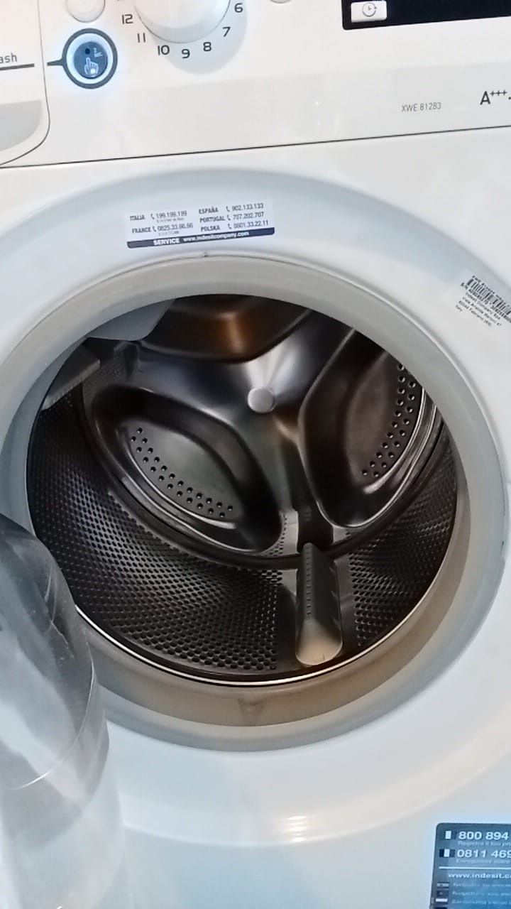 NOVO PREÇO: Máquina de lavar roupa 8Kg Indesit Innex
