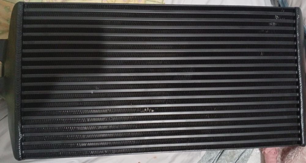 Intercooler maior para BMW para F10/F11