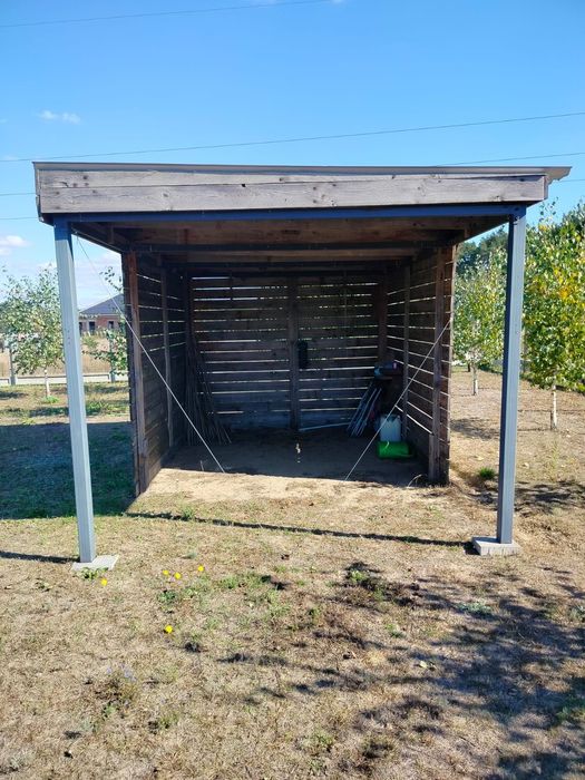 Wiata drewniana skręcana