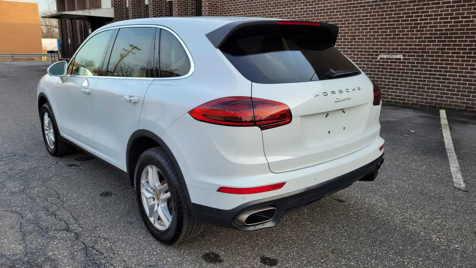 2016 Porsche Cayenne