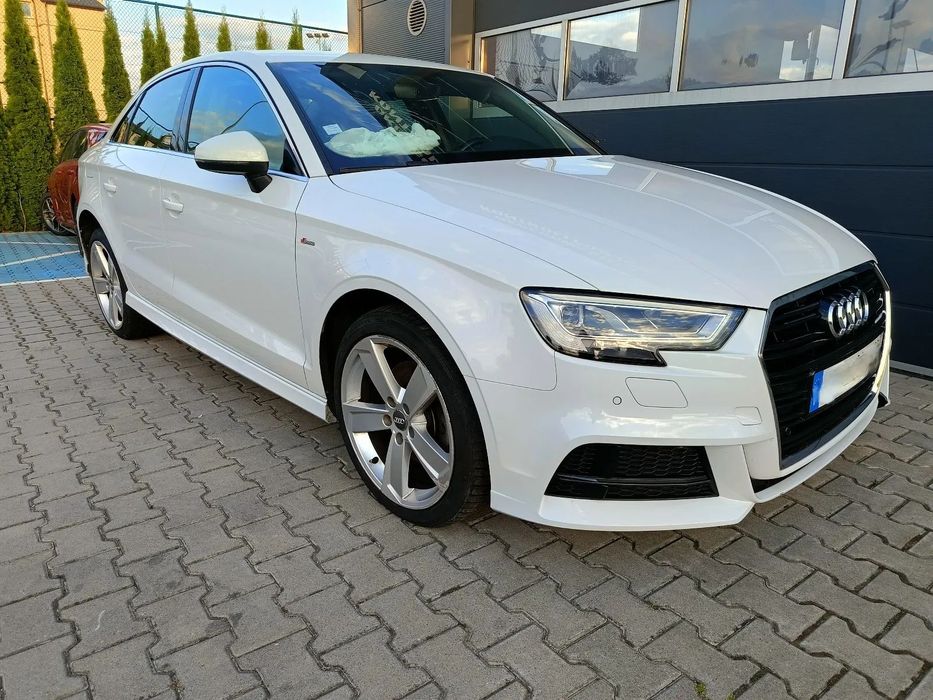 Audi A3 Limousine Automat ,S-Line , 150 koni, adaptacyjny Led, LED matrix