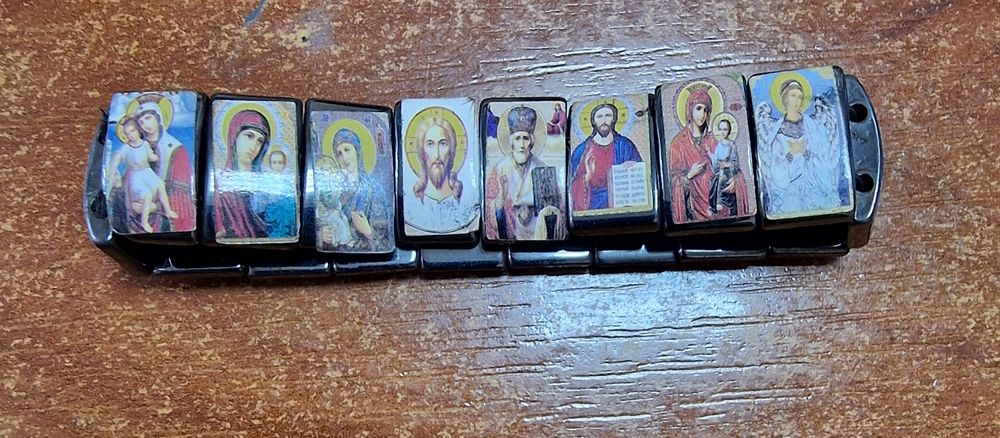 Браслет з іконами