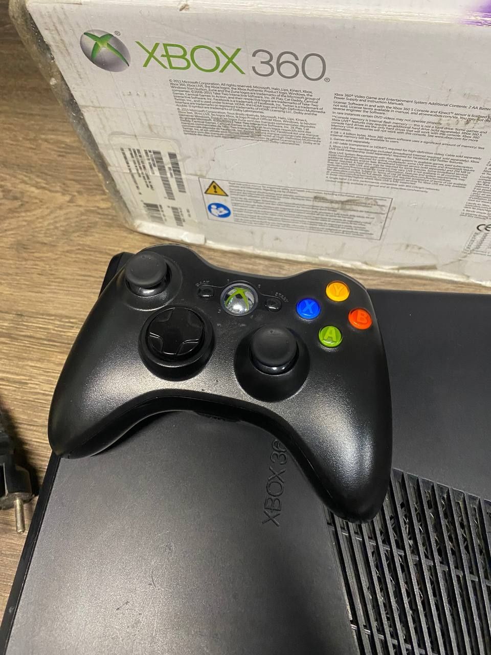 Xbox 360 slim 120 gb