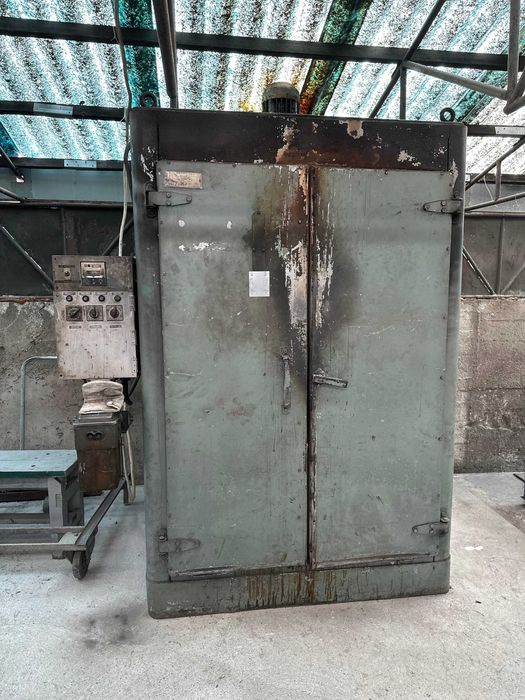 Przemysłowa suszarka, piec komorowy, moc 25 kW