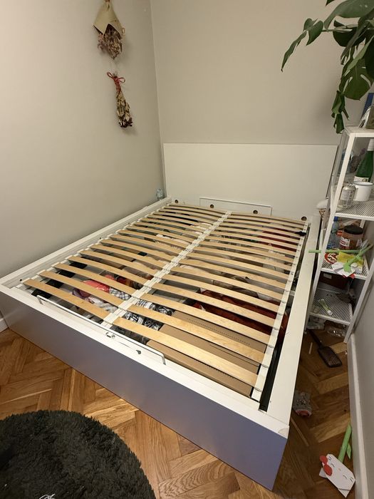 Łóżko IKEA MALM z pojemnikiem 1600x200cm