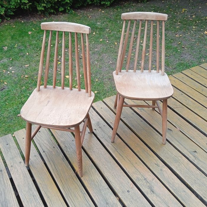 Krzesło Fameg A 5910 , 2 sztuki , M. Grabiński