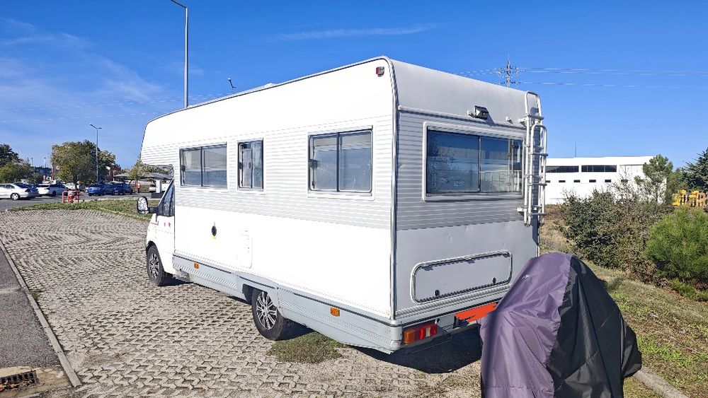 Autocaravana 6 metros