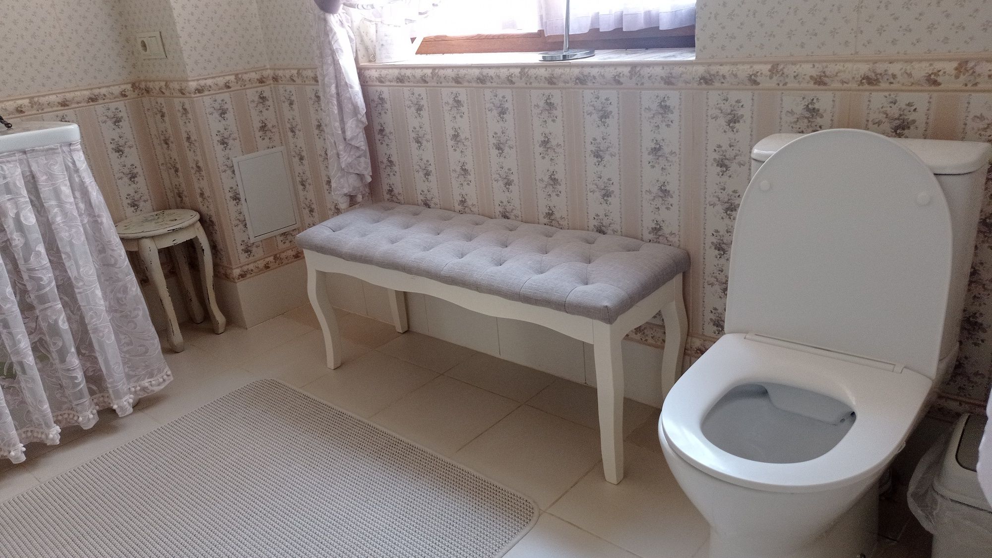 Продам двоповерховий будинок