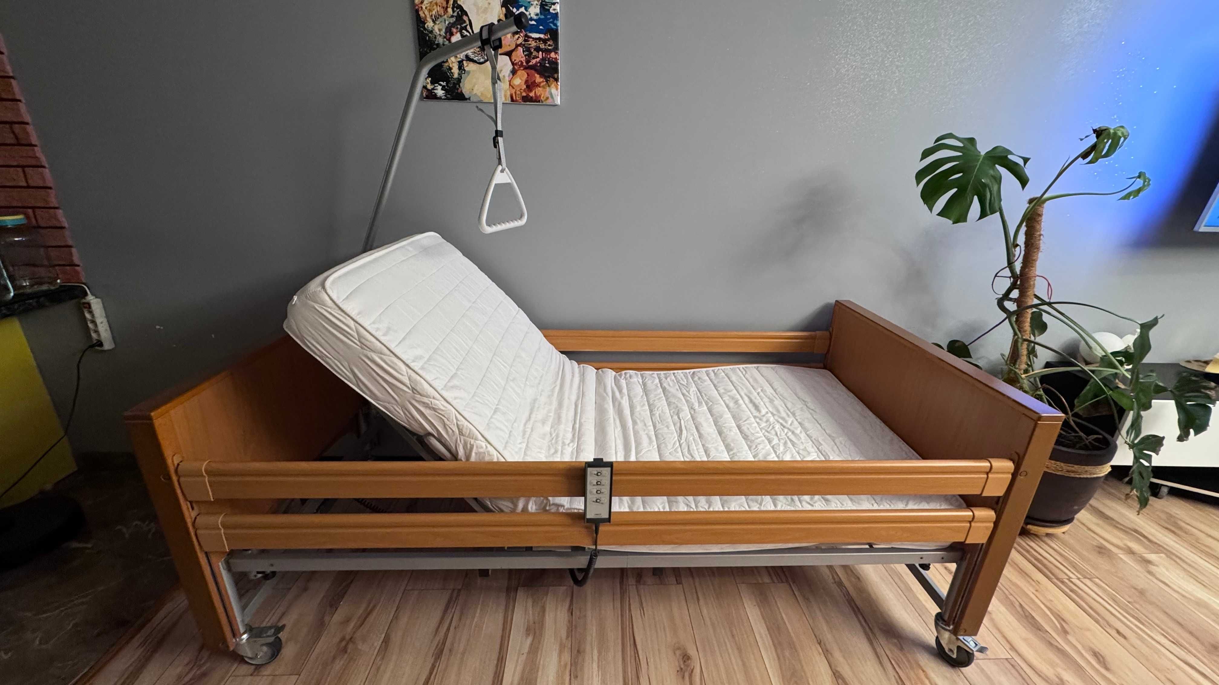 Elektryczne łóżko rehabilitacyjne sterowane w 3 zakresach