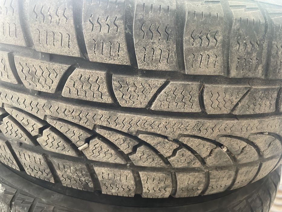 Продам 4 легкосплавні оригінальних диска Merceds на зимовій резини.