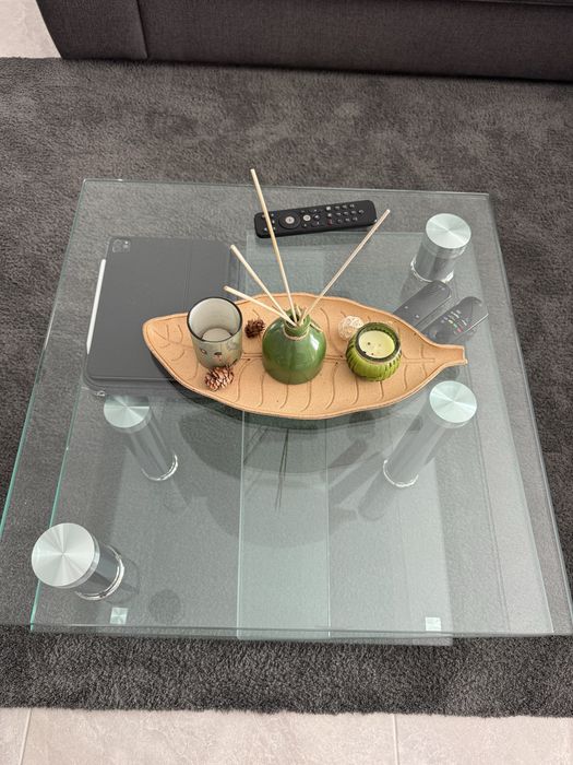 Mesa de centro em vidro