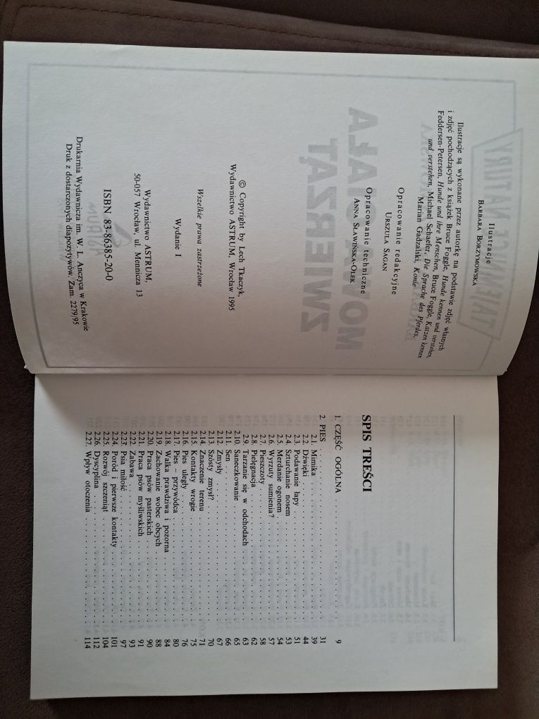Książka Mowa ciała zwierząt autor Barbara Borzymowska