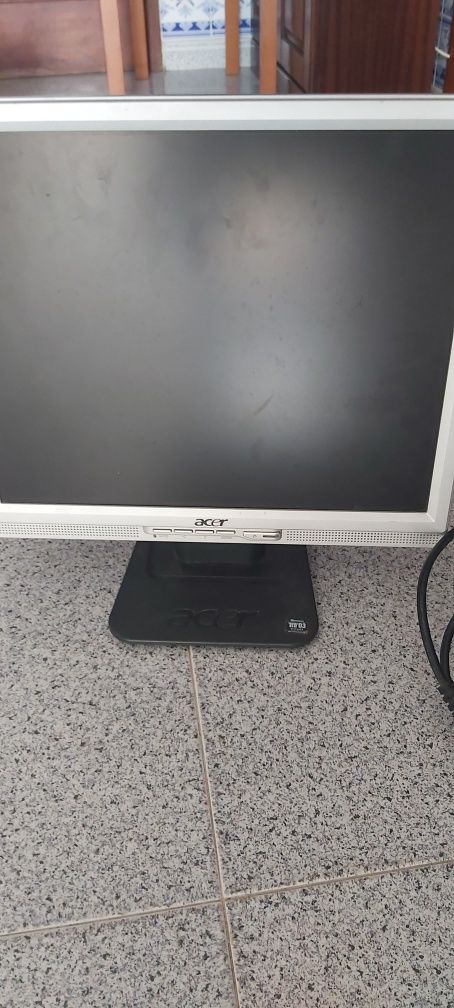 Monitor  para computador.