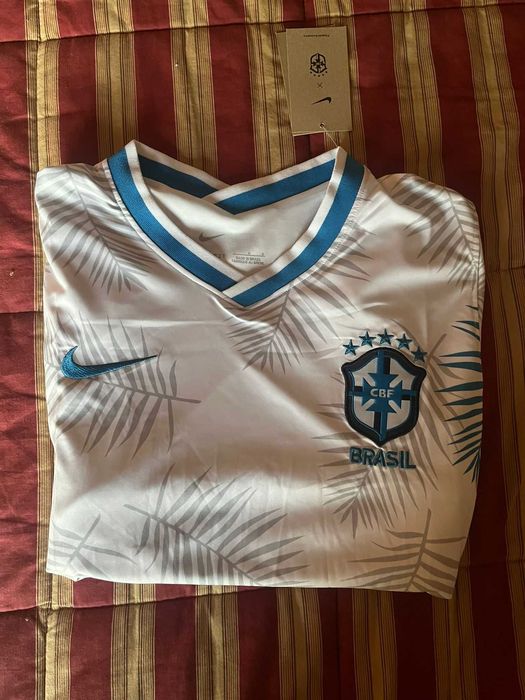 Camisola Seleçao Brasileira Branca como nova!