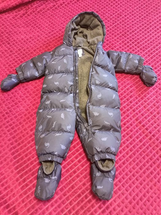 Зимовий комбінезон Gap 6-12 місяців