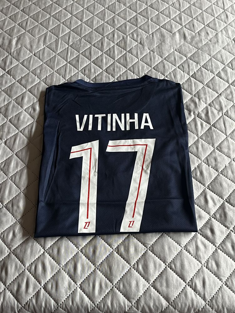 PSG 25/26 Home Kit - Vitinha #17