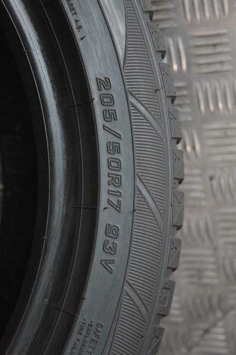 205/50/17 Falken EUROALL Seson AS210 205/50 R17 93V 2023r
