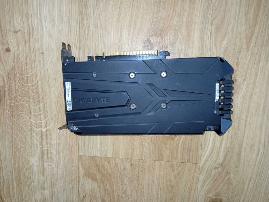 GeForce GTX 1050 Ti Windforce OC 4GB