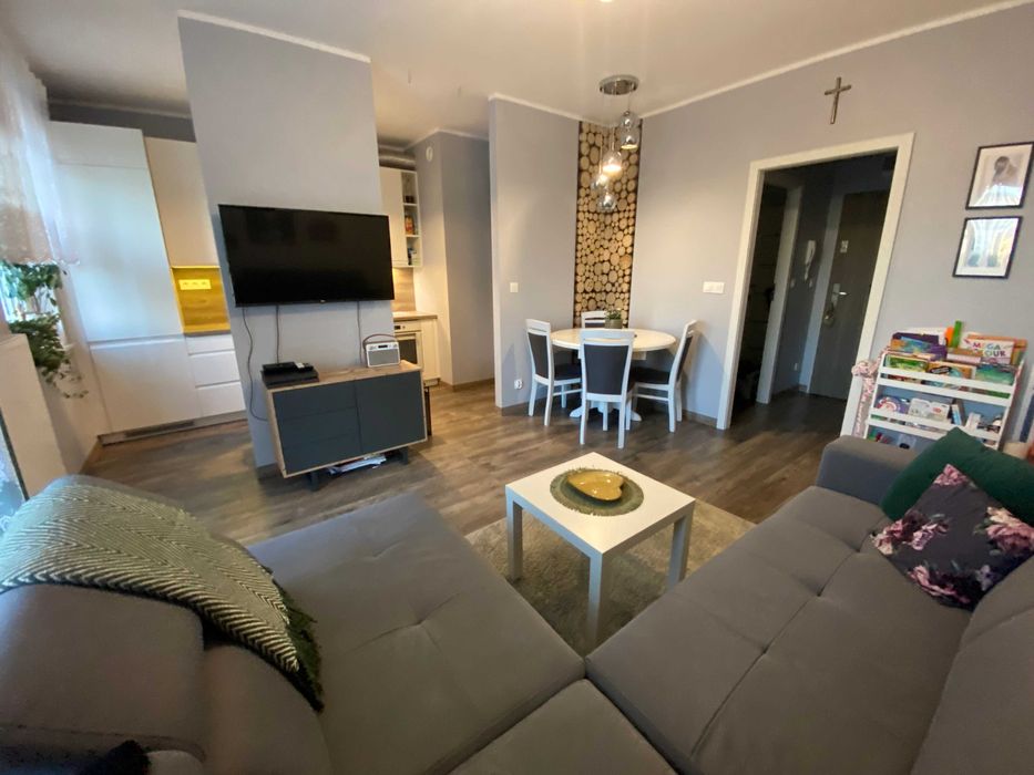 3-pokojowe mieszkanie w świetnej lokalizacji 50m2 z dużym balkonem