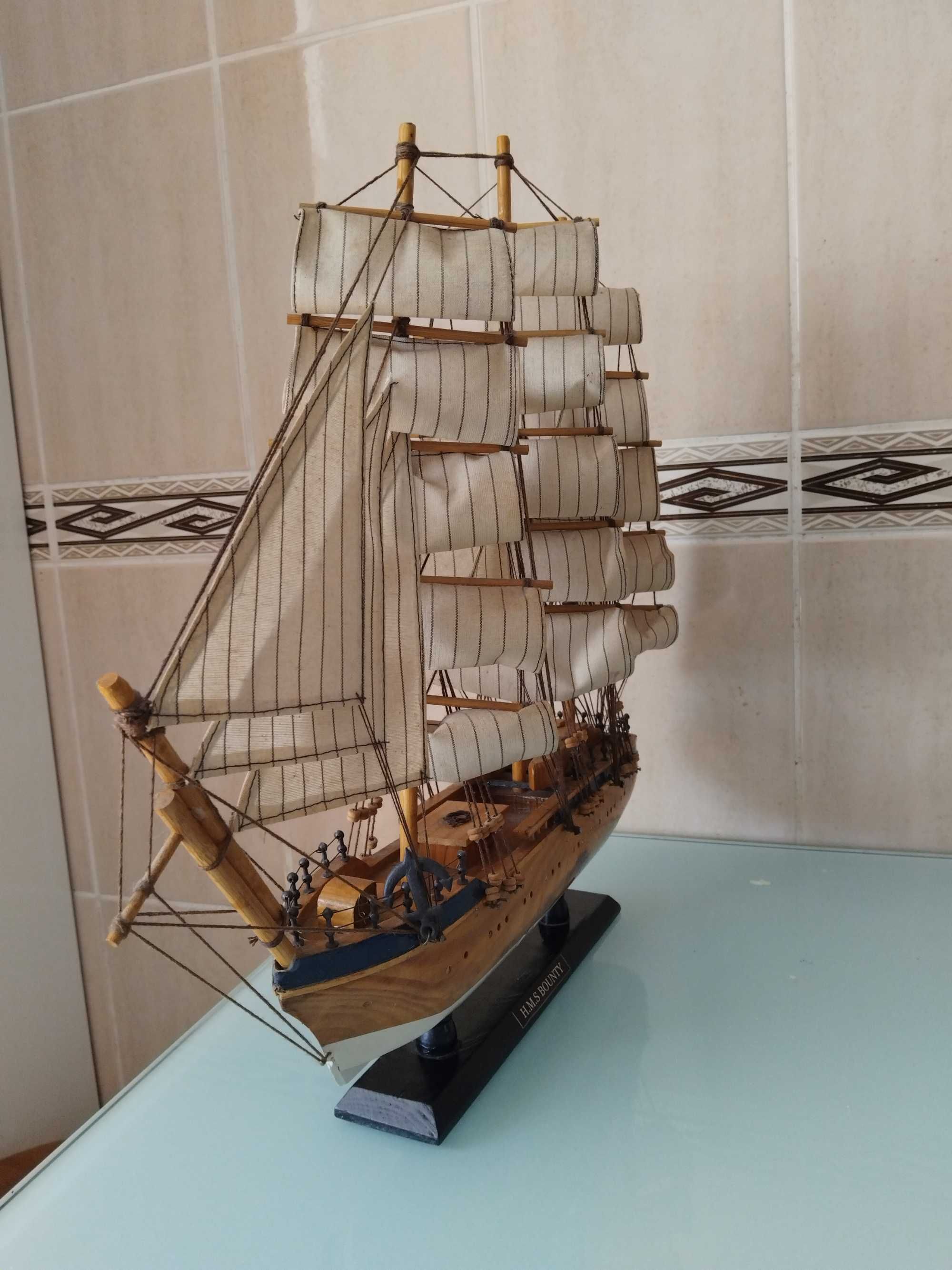 Barco decorativo.