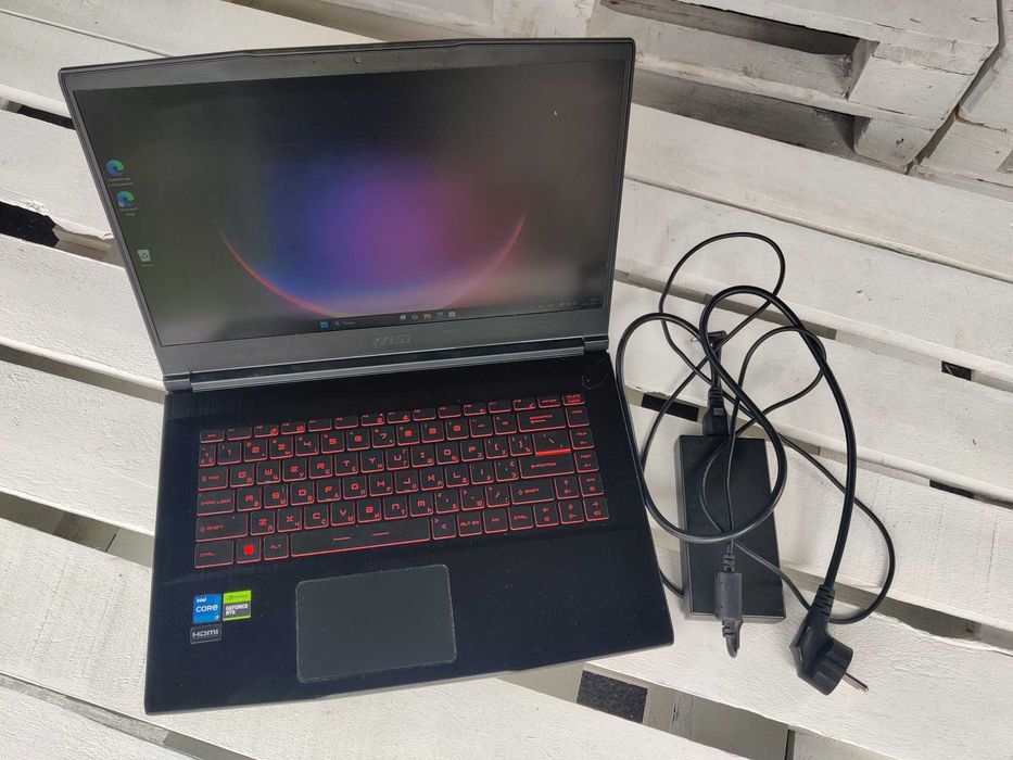 Ігровий ноутбук MSI Thin GF63 MS-16R8