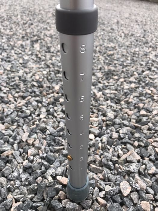 Aluminiowy balkonik chodzik rechabilitacyiny jak nowy