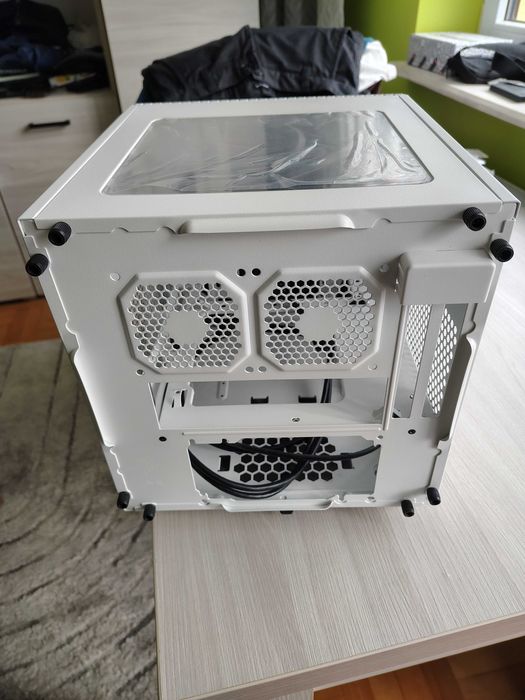 Thermaltake Core V1 Snow Edition - obudowa komputera PC