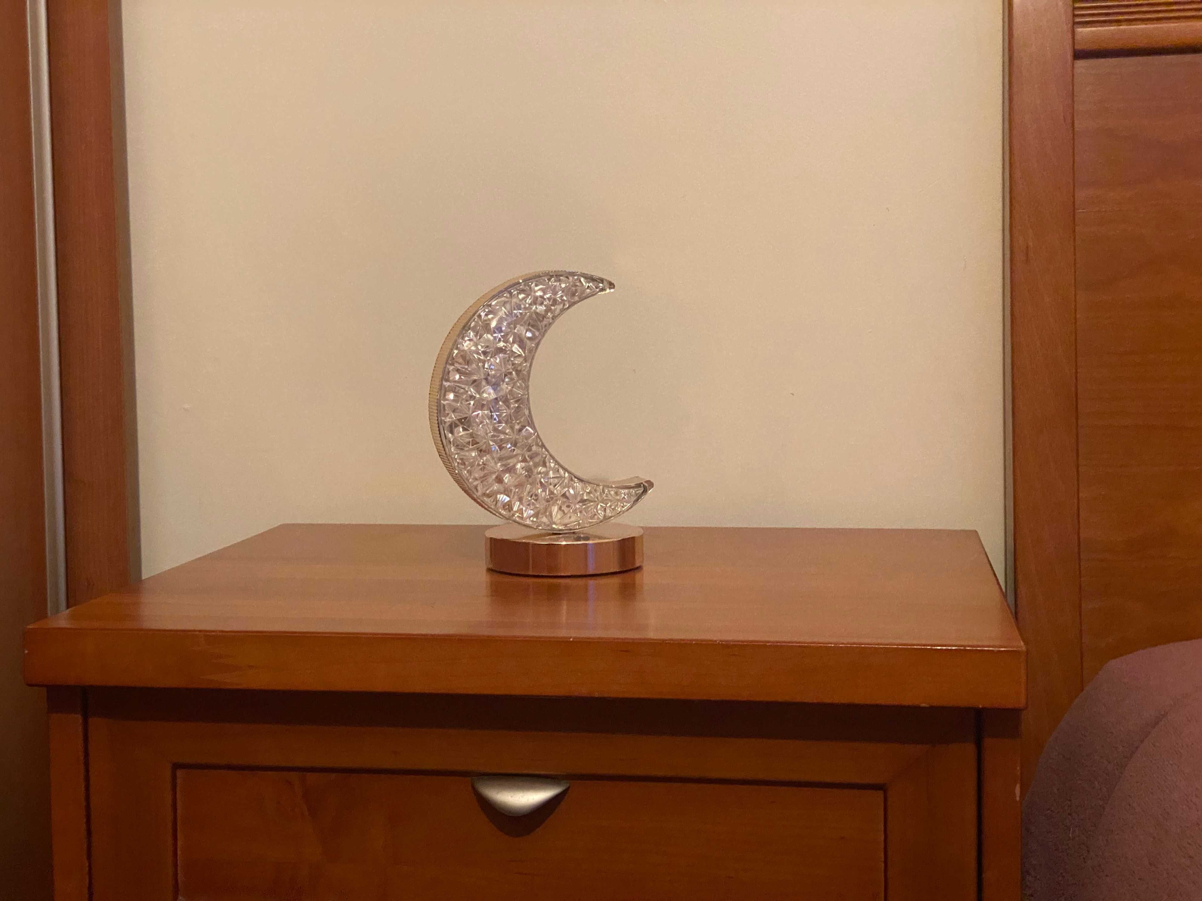 Candeeiro de Mesa Diamond Moon!