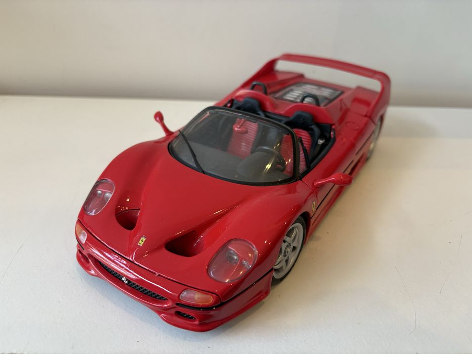Model Ferrari F50 1:18 Maisto (bburago welly)