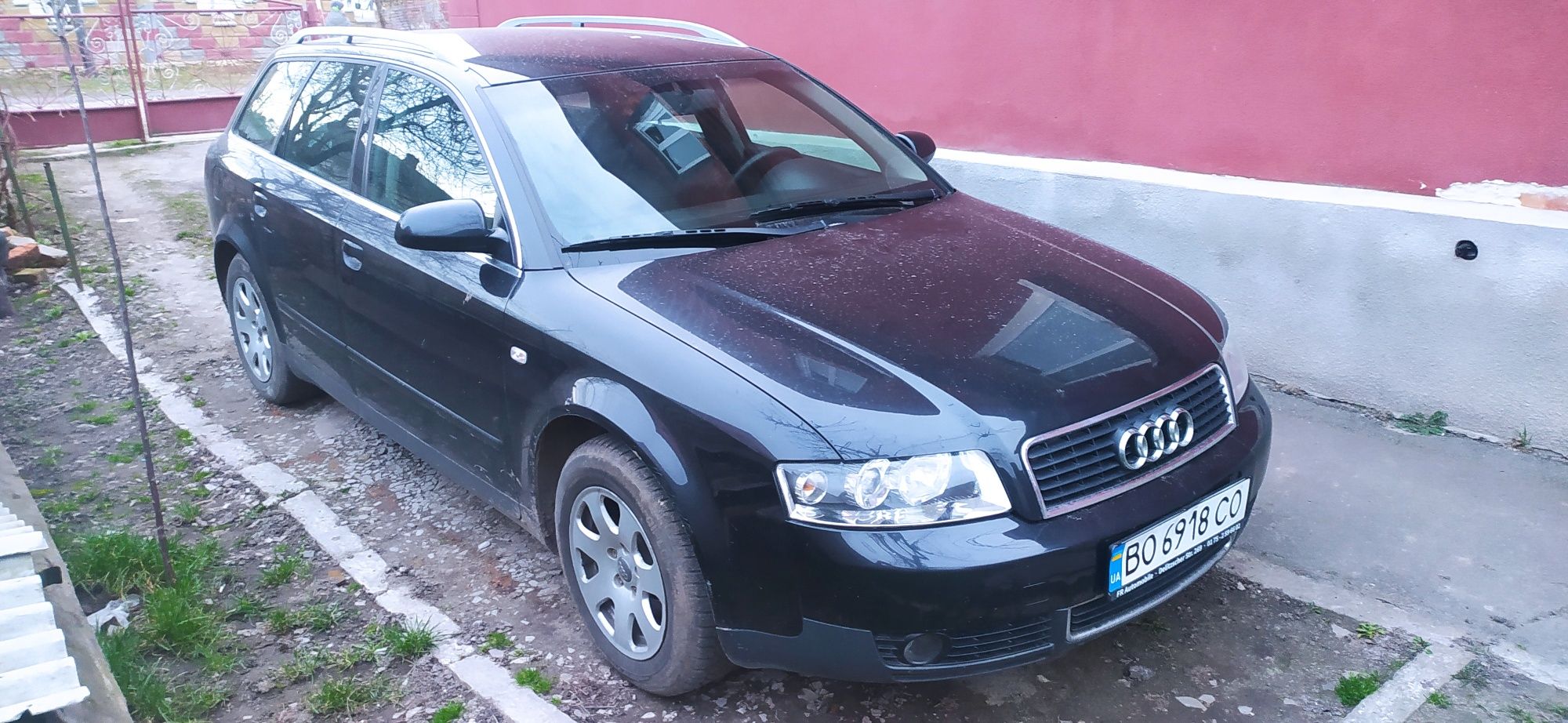Продам або обміняю Audi a4b6 1.6 бензин