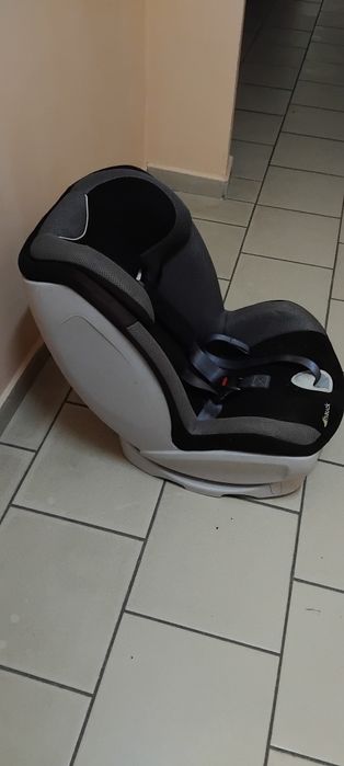 Автокрісло дитяче