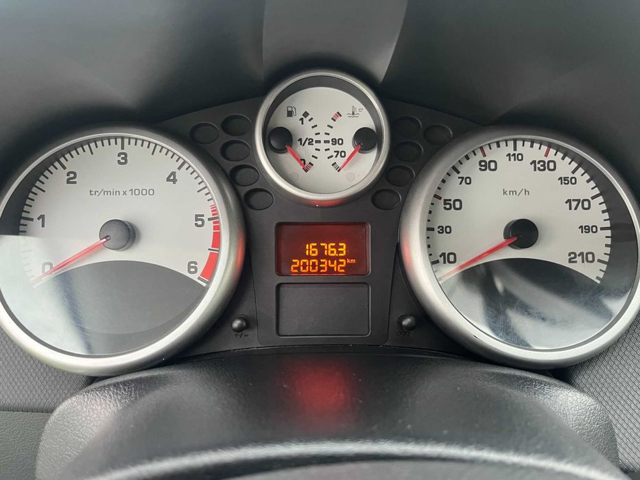 Peugeot 207 1.6Hdi