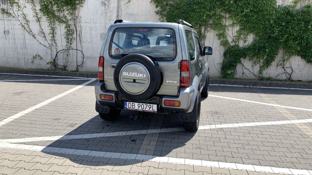 Suzuki jimny 2009 rok klima skóry zdrowy