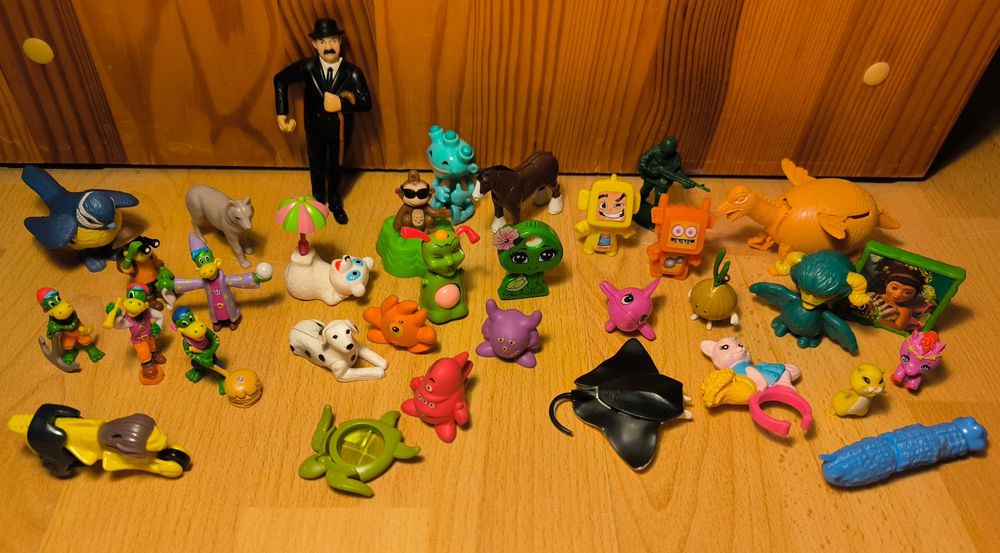 Kolekcja figurek zabawek