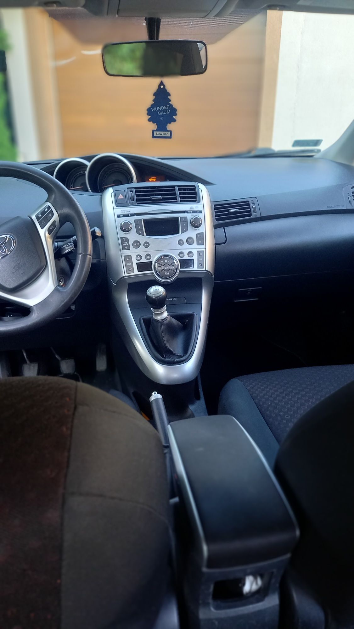 Sprzedam Toyota Verso 1.8 Sol