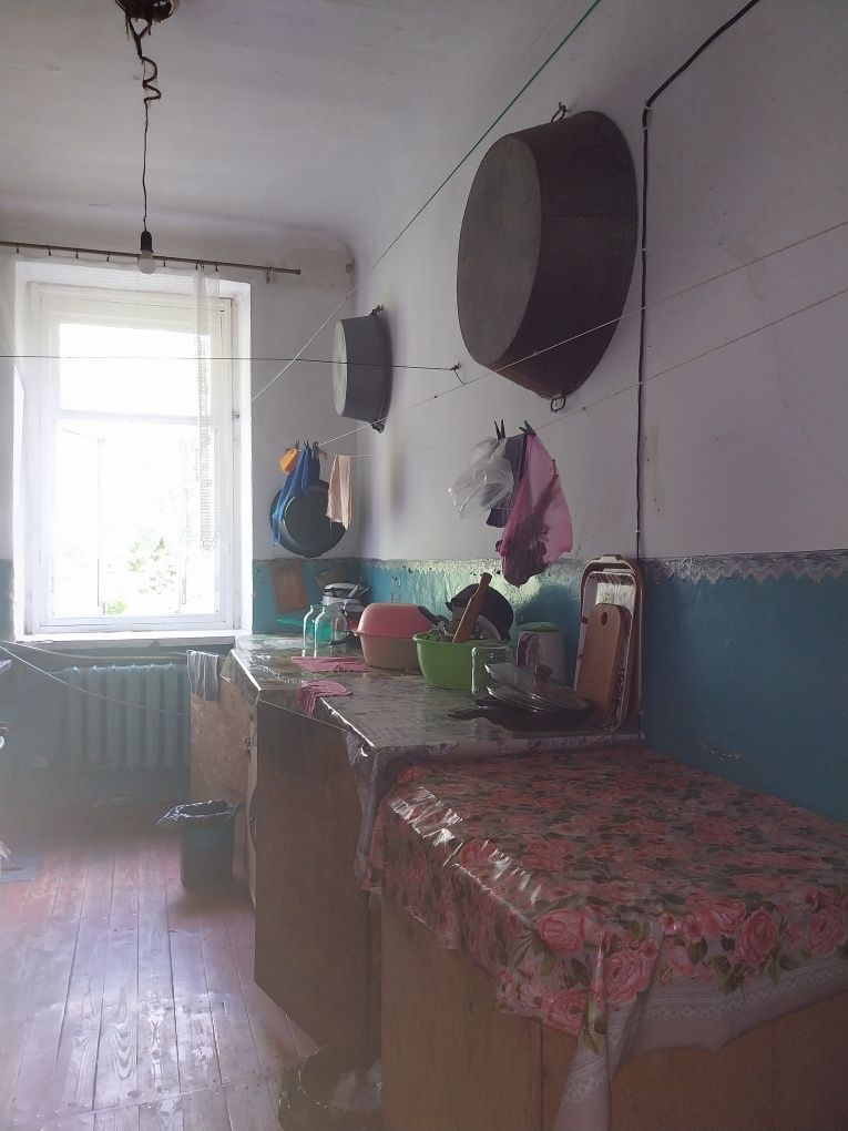 Продам кімнату в центрі міста