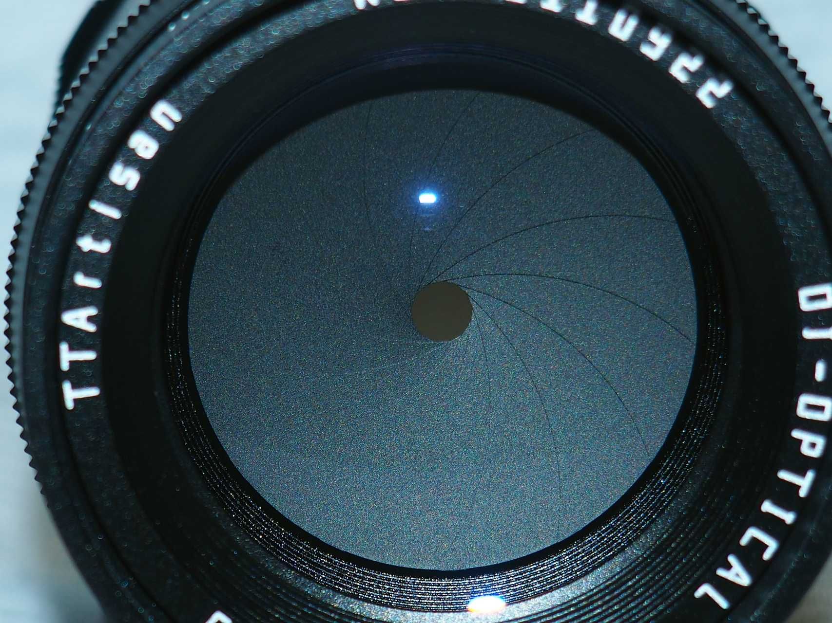 Obiektyw TTartisan 100mm f2.8 "Bubble Bokeh".
