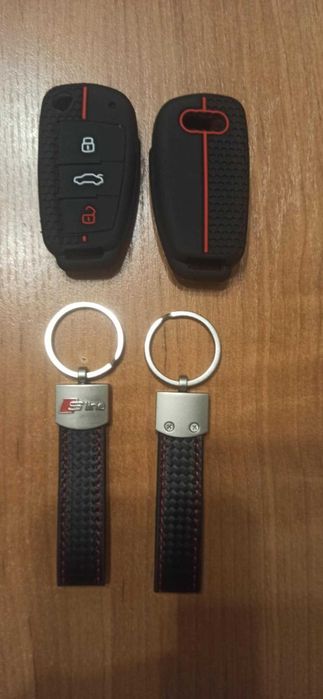 Audi BMW brelok , etui