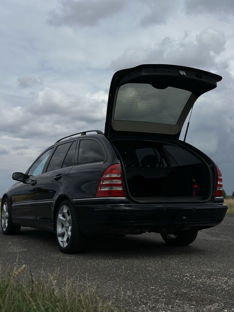 Mercedes Cklasa Lift W203 1.8k LPG