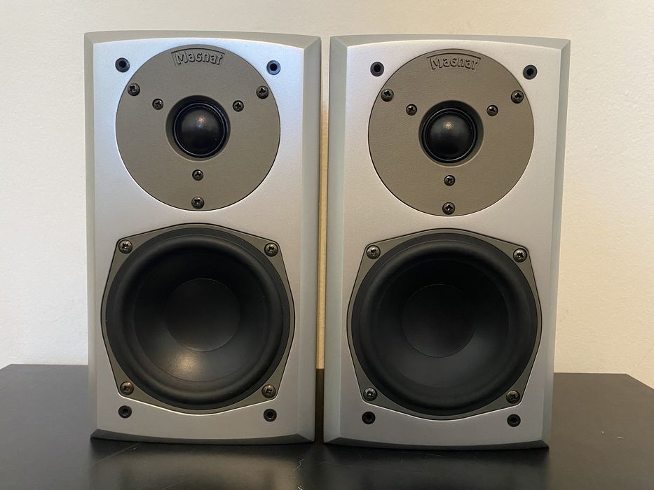 Акустика колонки Magnat Vector Needle